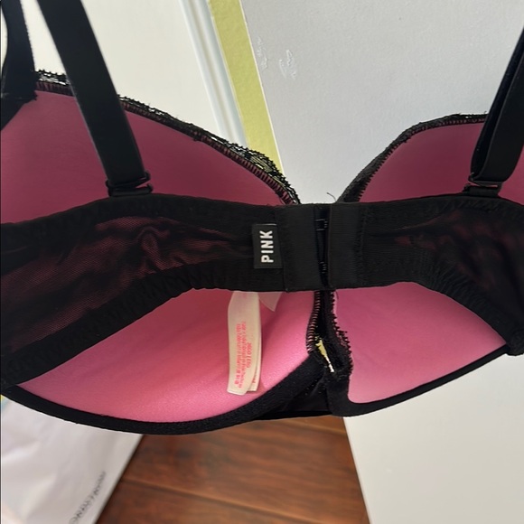 PINK Victoria's Secret Date Push-Up Bra - Picture 2 of 4